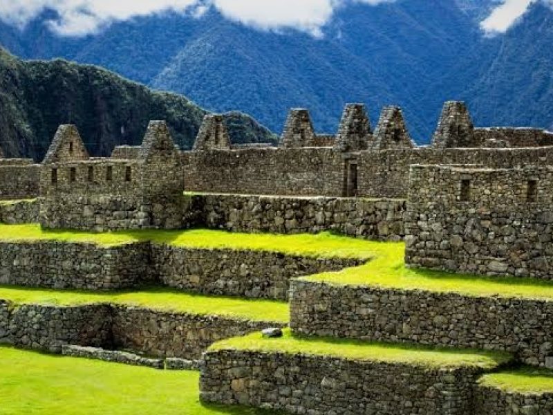 Sacred Valley and Machu Picchu – 2D / 1N  (by Train)