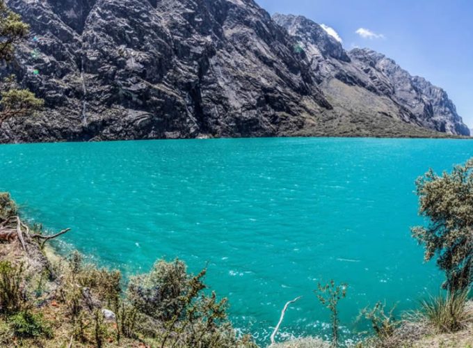 Llanganuco lagoon